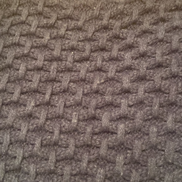 LLBean Scarf - Picture 2 of 4